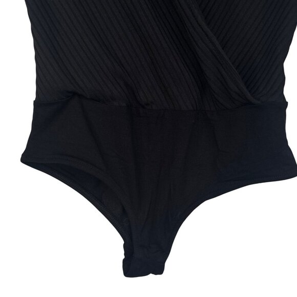 2/$30 ZARA Black Ribbed Small Deep V-Neck Bodysuit Stretch Knit - Picture 5 of 10